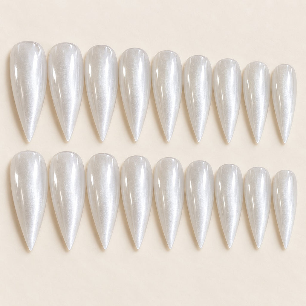 Crystal White Chrome Press-On Nails 30 pcs