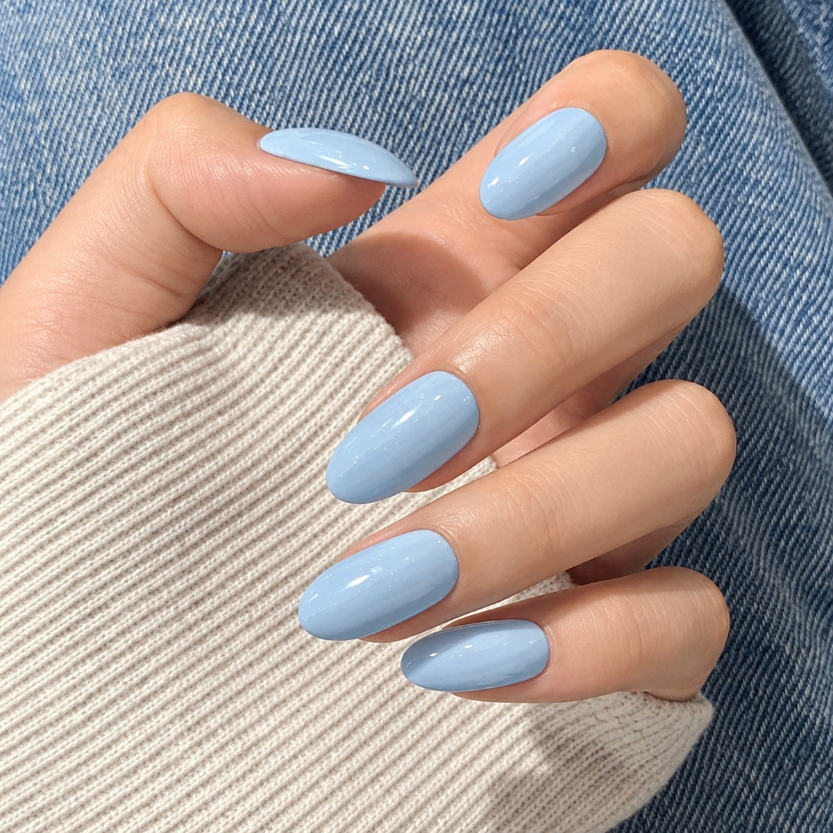 Ice Blue Glossy Spark Luxury Press-On Nails 30 pcs
